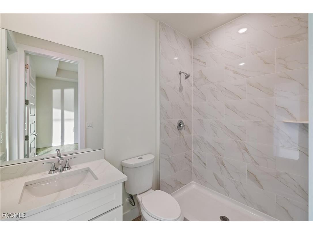 1220 SE 5th Terrace Cape Coral FL 33990 2025024857 image25