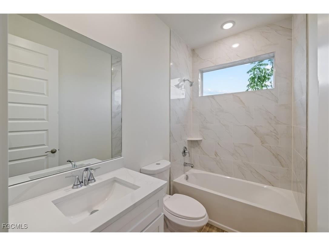 1220 SE 5th Terrace Cape Coral FL 33990 2025024857 image30