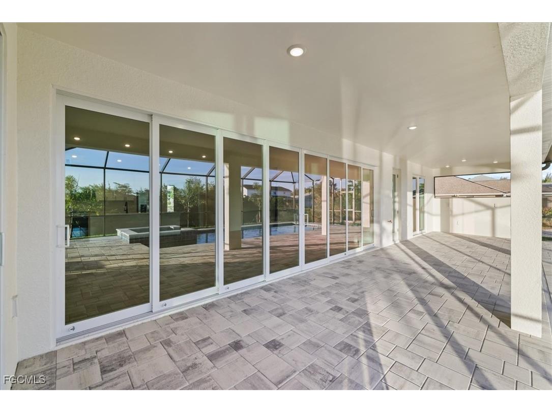 1220 SE 5th Terrace Cape Coral FL 33990 2025024857 image35