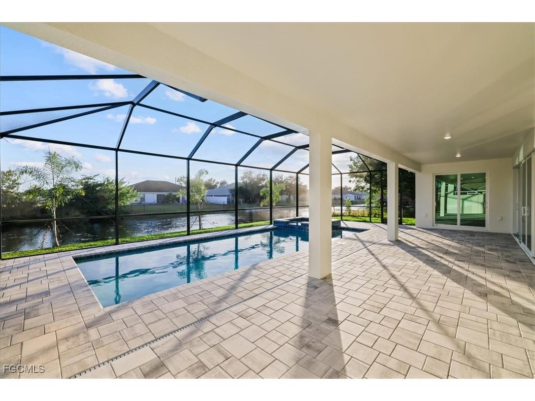 1220 SE 5th Terrace Cape Coral FL 33990 2025024857 image39