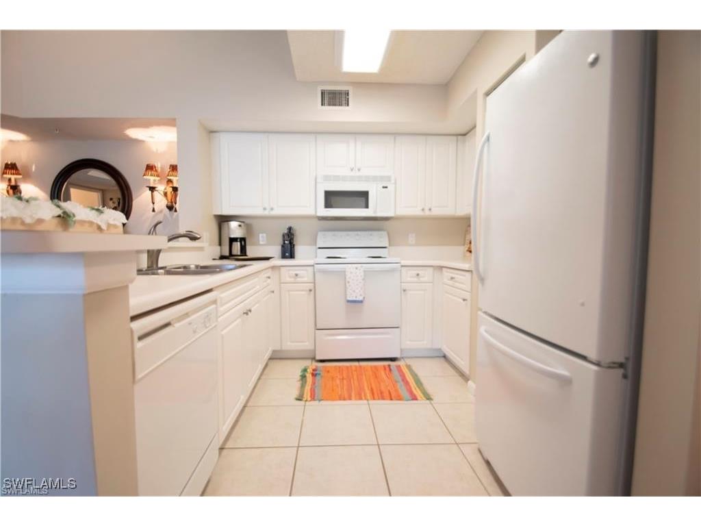 1220 Wildwood Lakes Boulevard #201 Naples FL 34104 225059207 image19