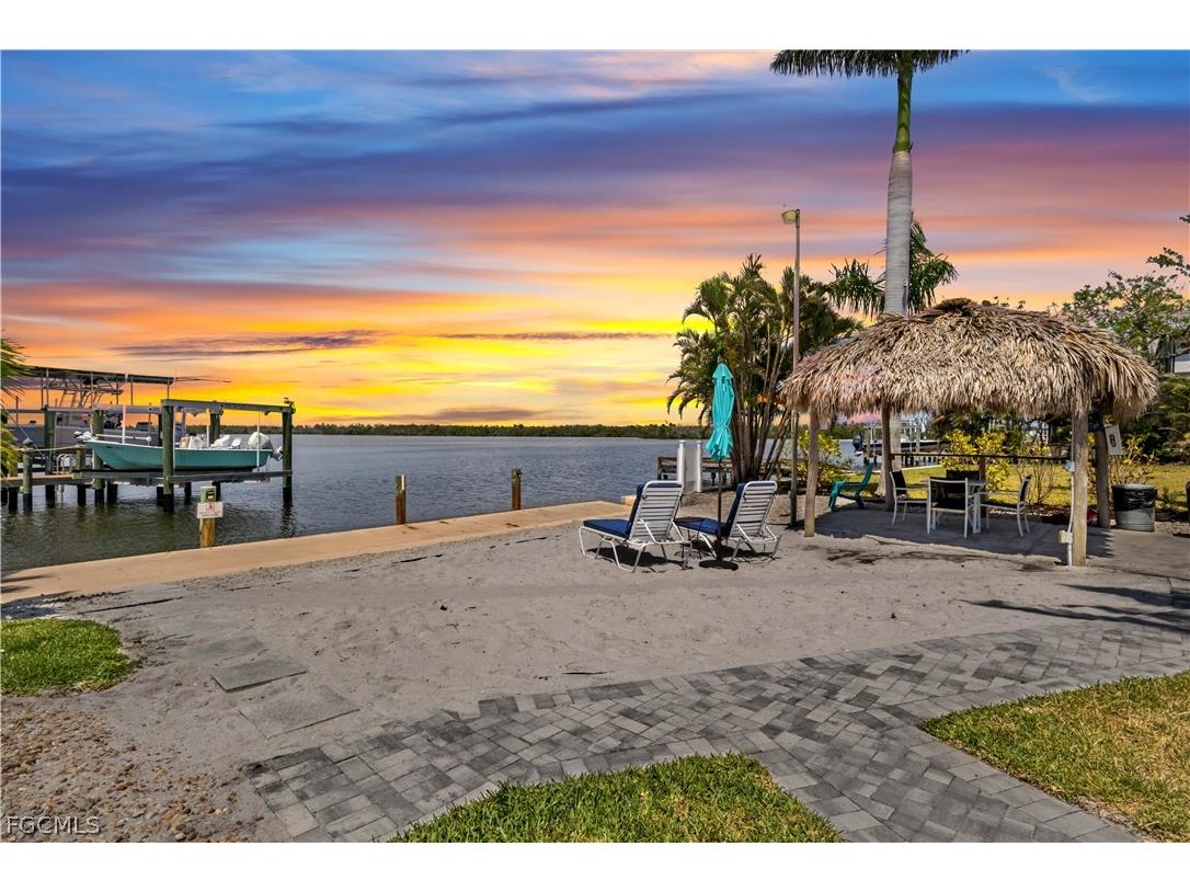 12200/12210 Shoreview Drive Cape Coral FL 33993 2026007082 image15