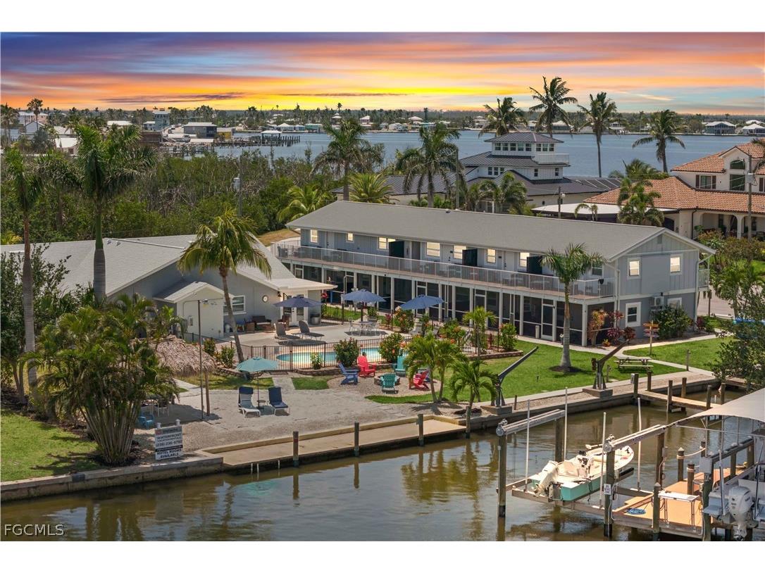 12200/12210 Shoreview Drive Cape Coral FL 33993 2026007082 image3