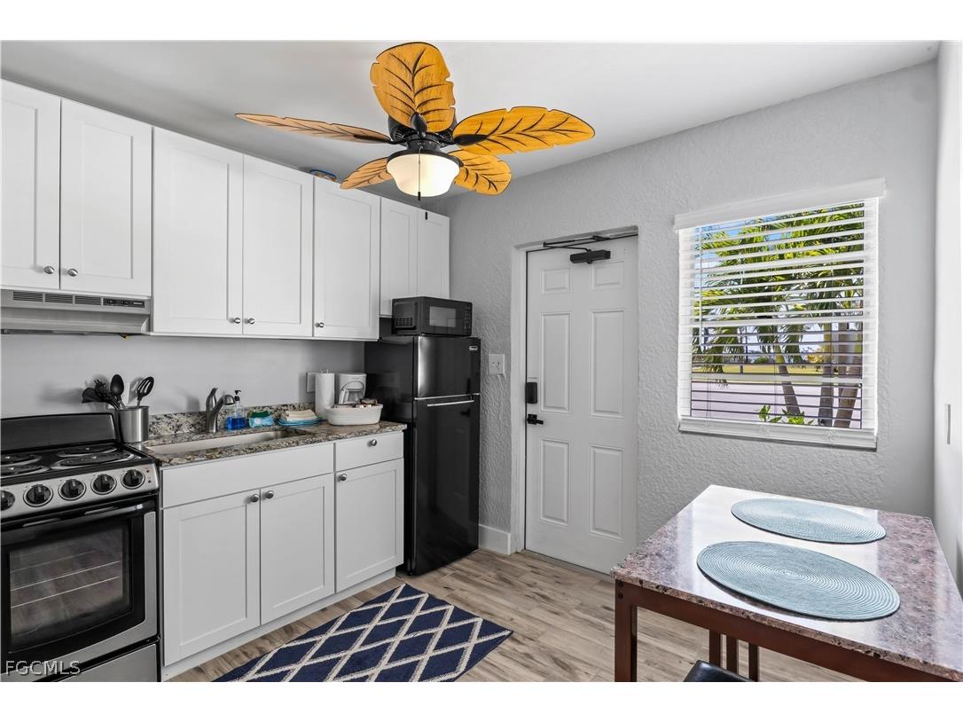 12200/12210 Shoreview Drive Cape Coral FL 33993 2026007082 image48