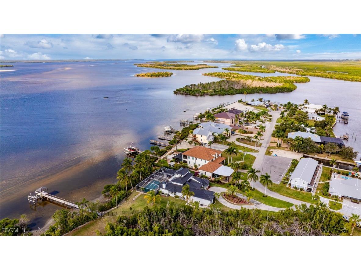 12201 Shoreview Drive Matlacha FL 33993 2025024904 image39