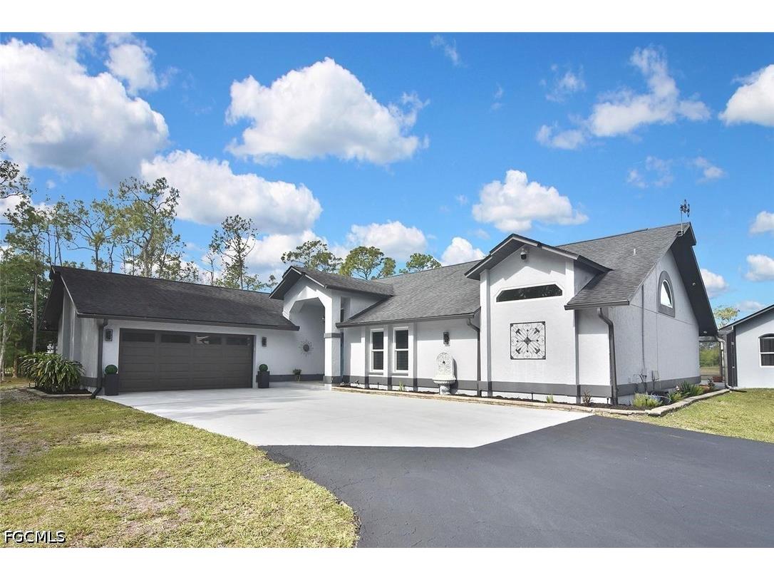 12206 Honeysuckle Road Fort Myers FL 33966 2026020517 image3