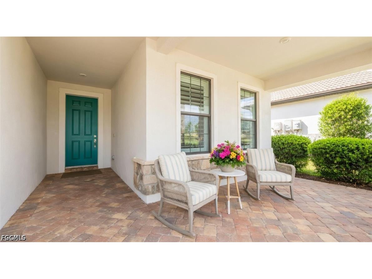 12208 Sussex Street Fort Myers FL 33913 2026014021 image3