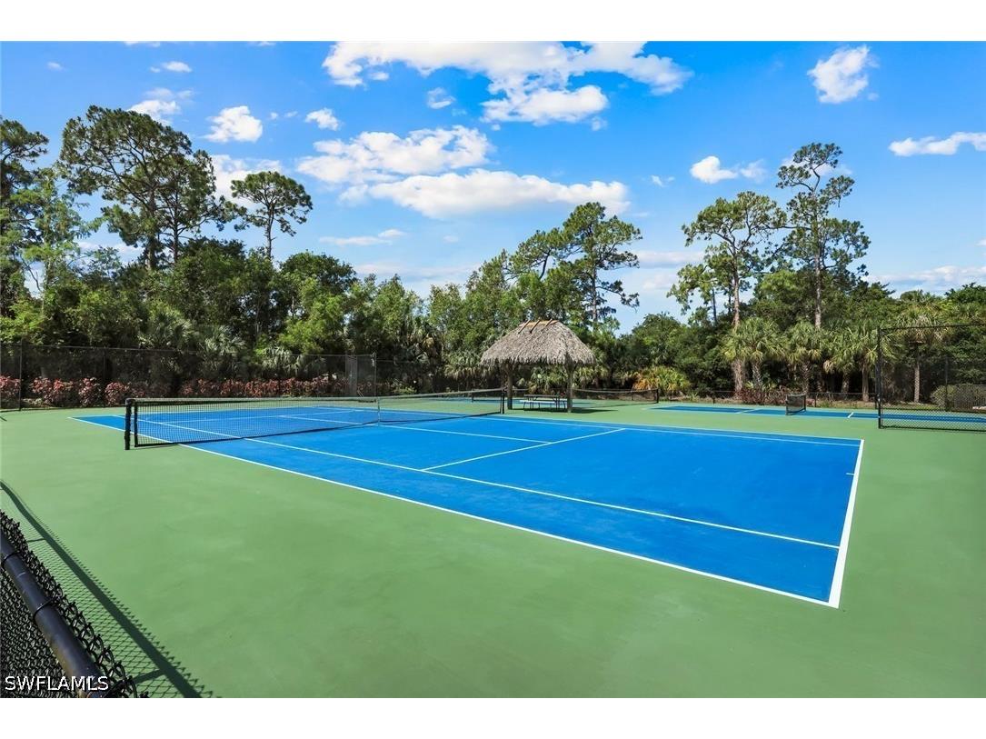 1221 Briarwood Court Naples FL 34104 226017906 image20
