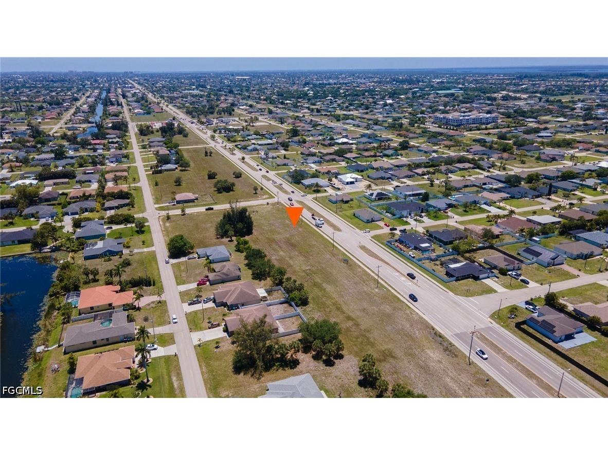 1221 Chiquita Boulevard S Cape Coral FL 33991 2026021234 image5