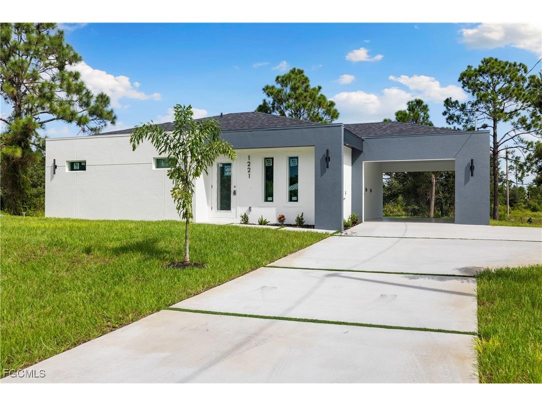 1221 Ederle Street E Lehigh Acres FL 33974 2025008825 image1