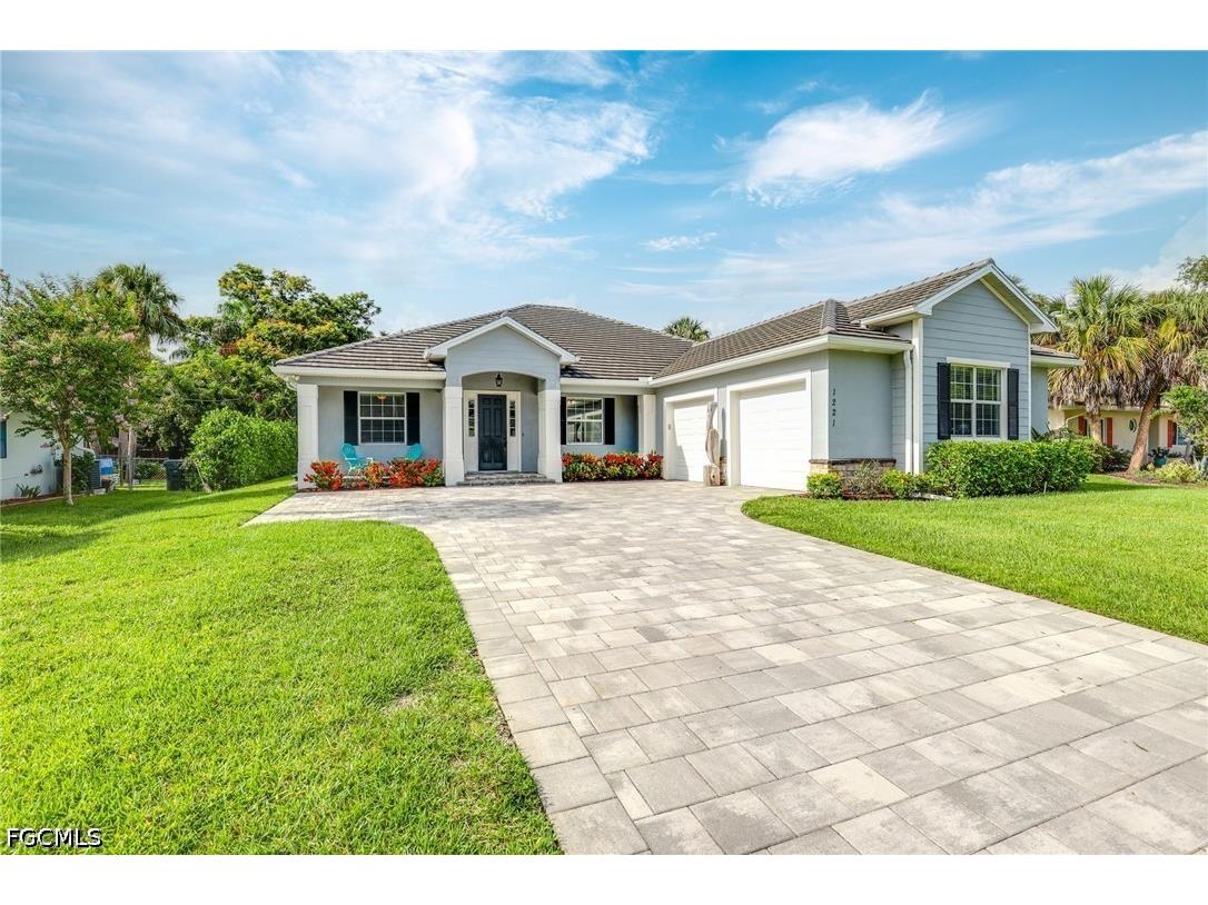 1221 La Faunce Way Fort Myers FL 33919 2026019840 image1