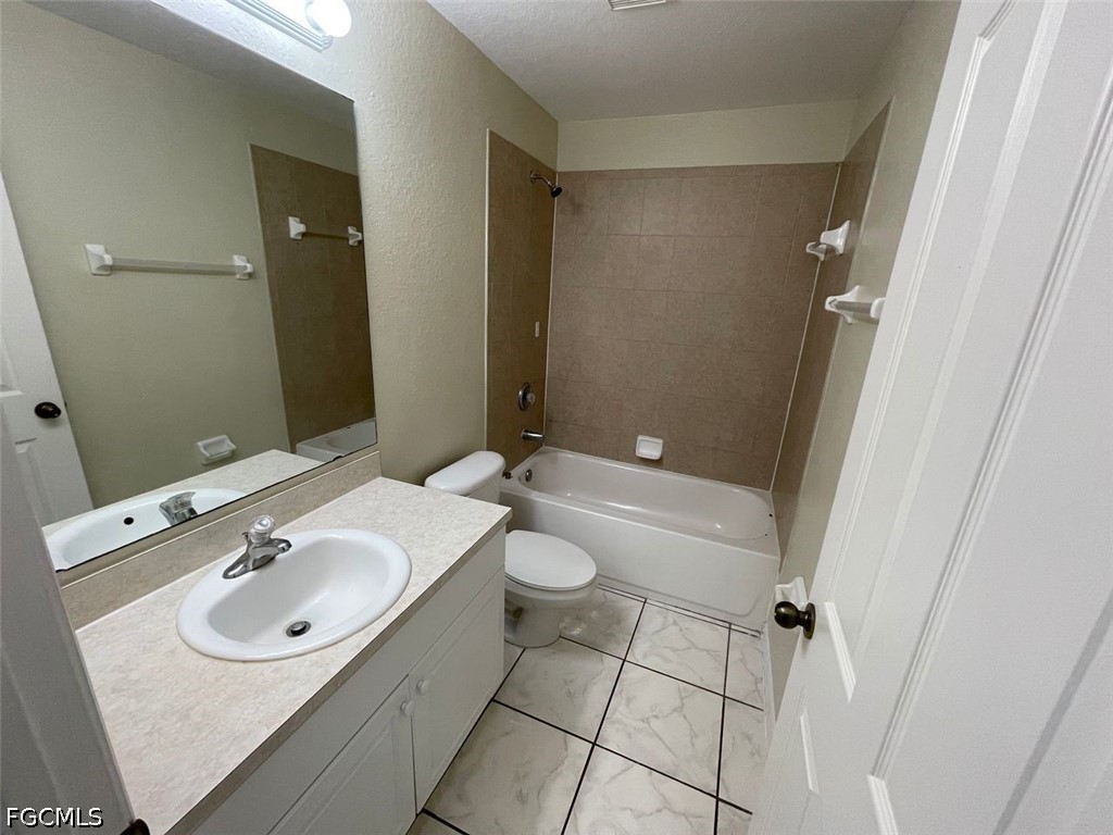 1221 Summa Boulevard Lehigh Acres FL 33974 2026021197 image14