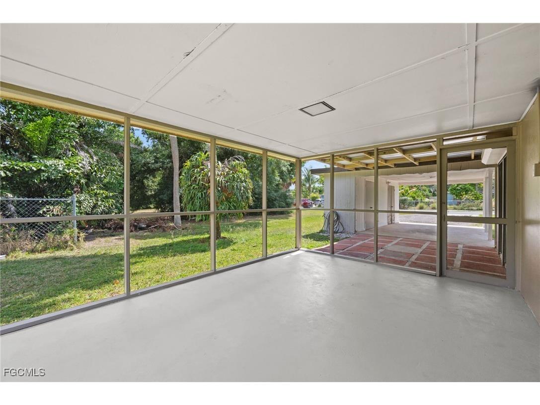 1221 Turner Street Fort Myers FL 33916 2025016207 image17