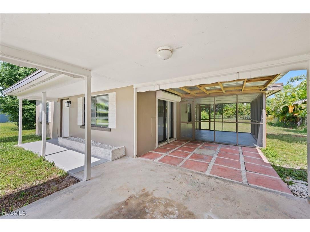 1221 Turner Street Fort Myers FL 33916 2025016207 image19