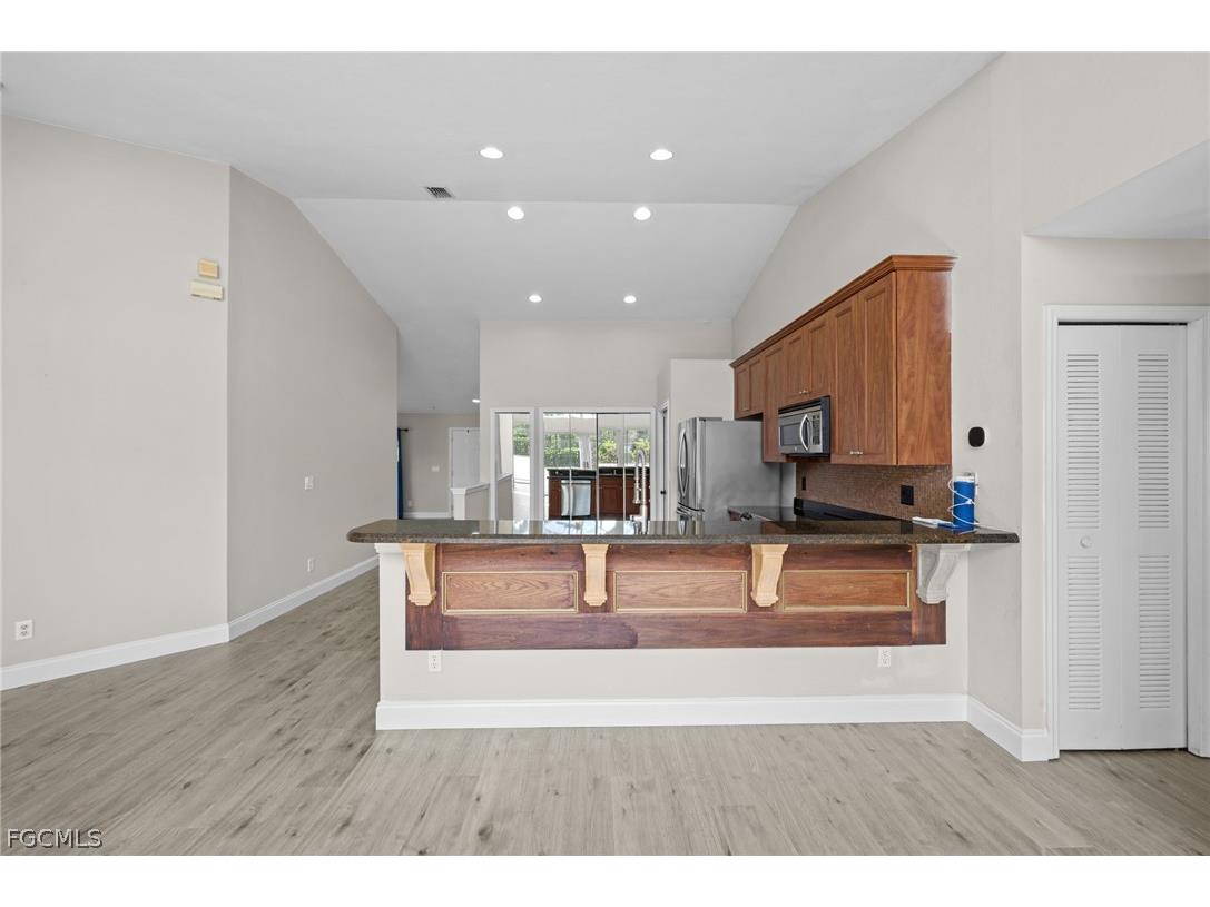 12211 Eagle Pointe Circle Fort Myers FL 33913 2025011466 image20