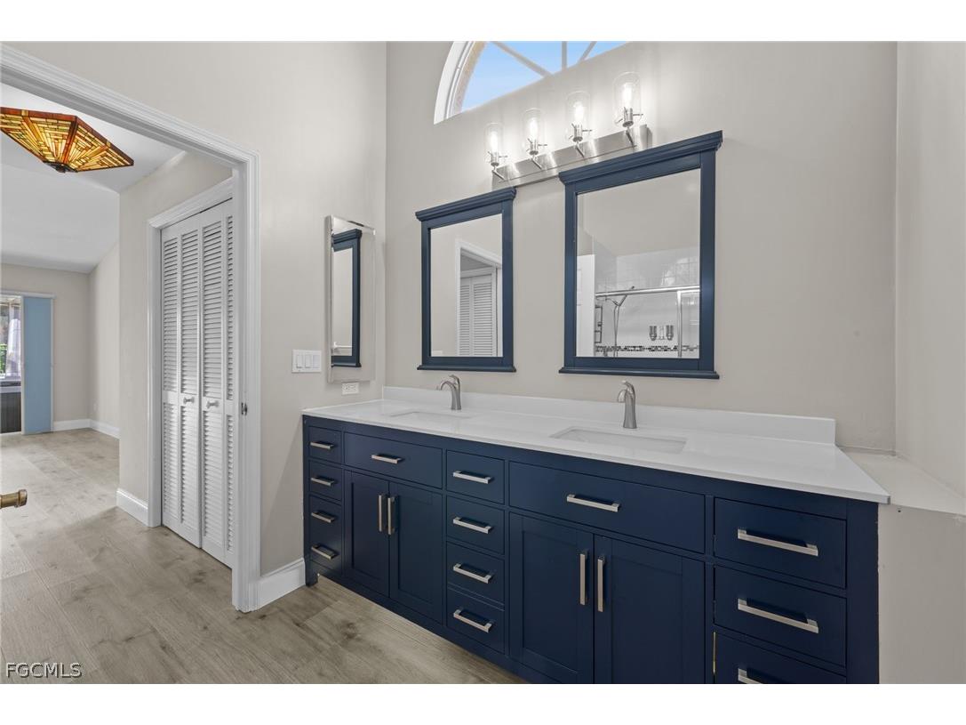 12211 Eagle Pointe Circle Fort Myers FL 33913 2025011466 image33