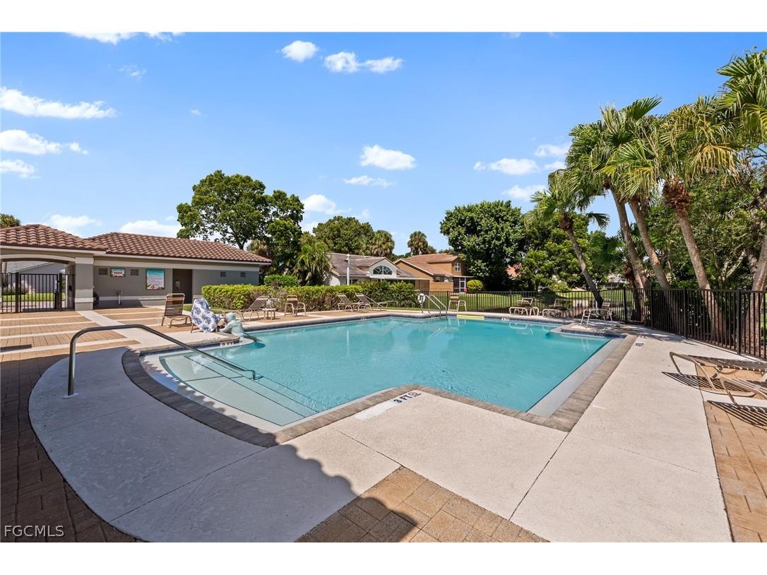 12211 Eagle Pointe Circle Fort Myers FL 33913 2025011466 image44