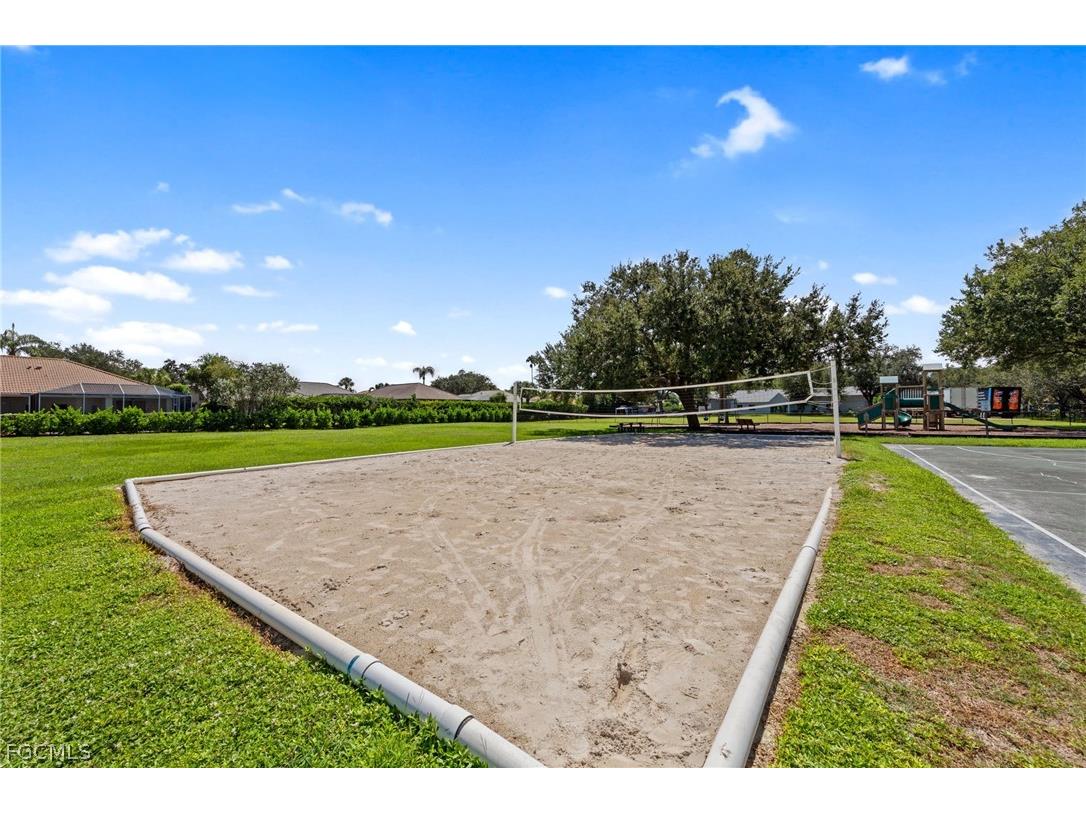 12211 Eagle Pointe Circle Fort Myers FL 33913 2025011466 image48