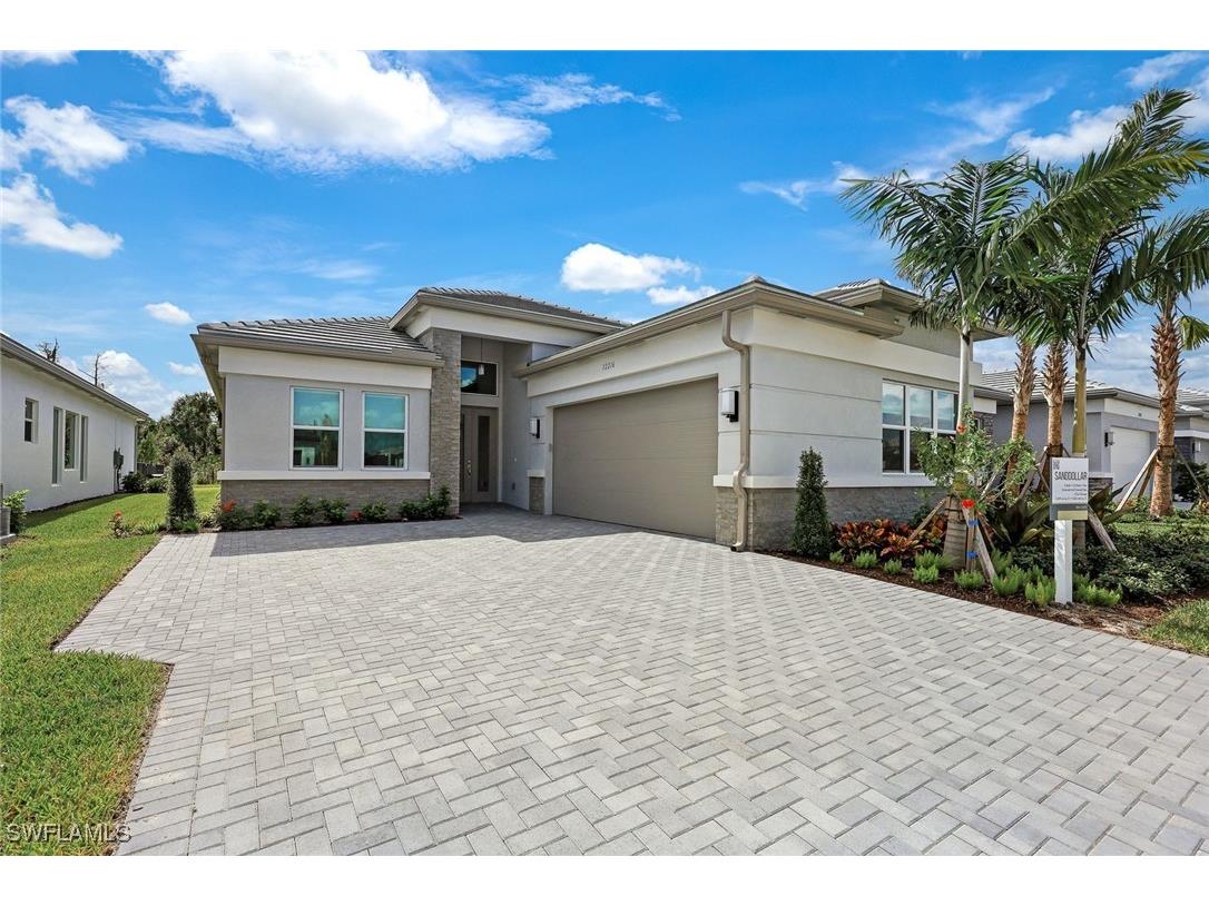 12216 Lotus Avenue Naples FL 34120 224083784 image1