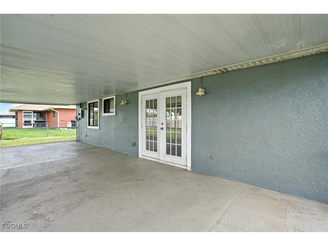 1222 NE 14th Place Cape Coral FL 33909 2025000068 image28