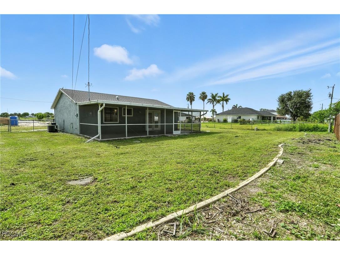 1222 NE 14th Place Cape Coral FL 33909 2025000068 image32