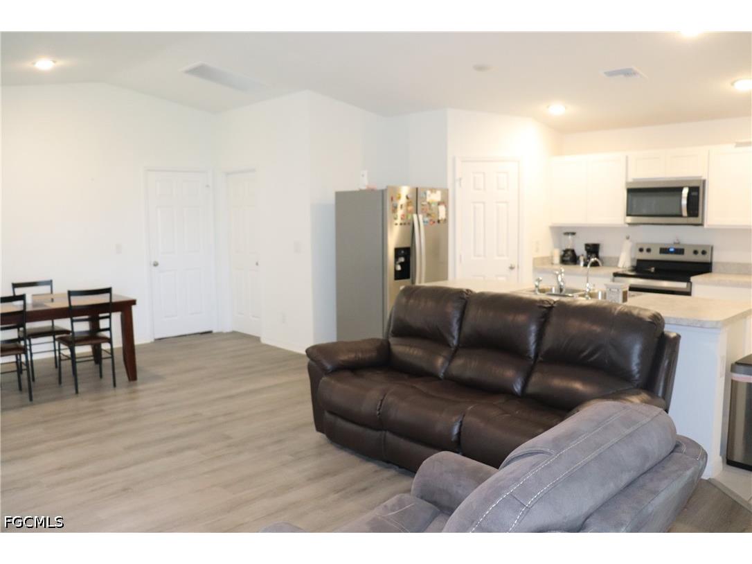 1222 NW 15th Avenue Cape Coral FL 33993 2026023885 image3