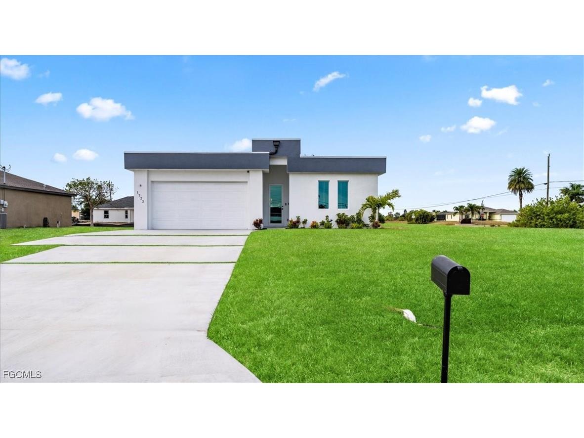 1222 Nelson Road N Cape Coral FL 33993 2025024171 image1