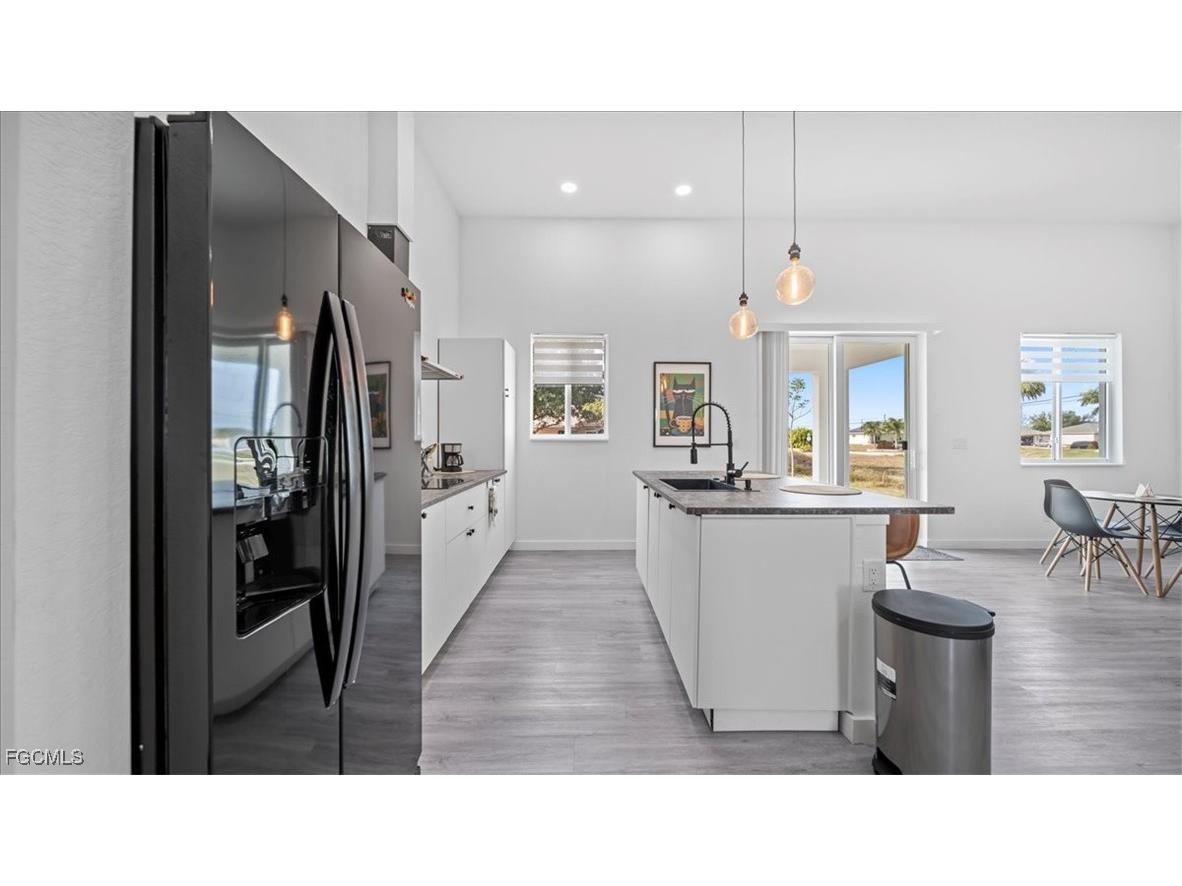 1222 Nelson Road N Cape Coral FL 33993 2025024171 image15