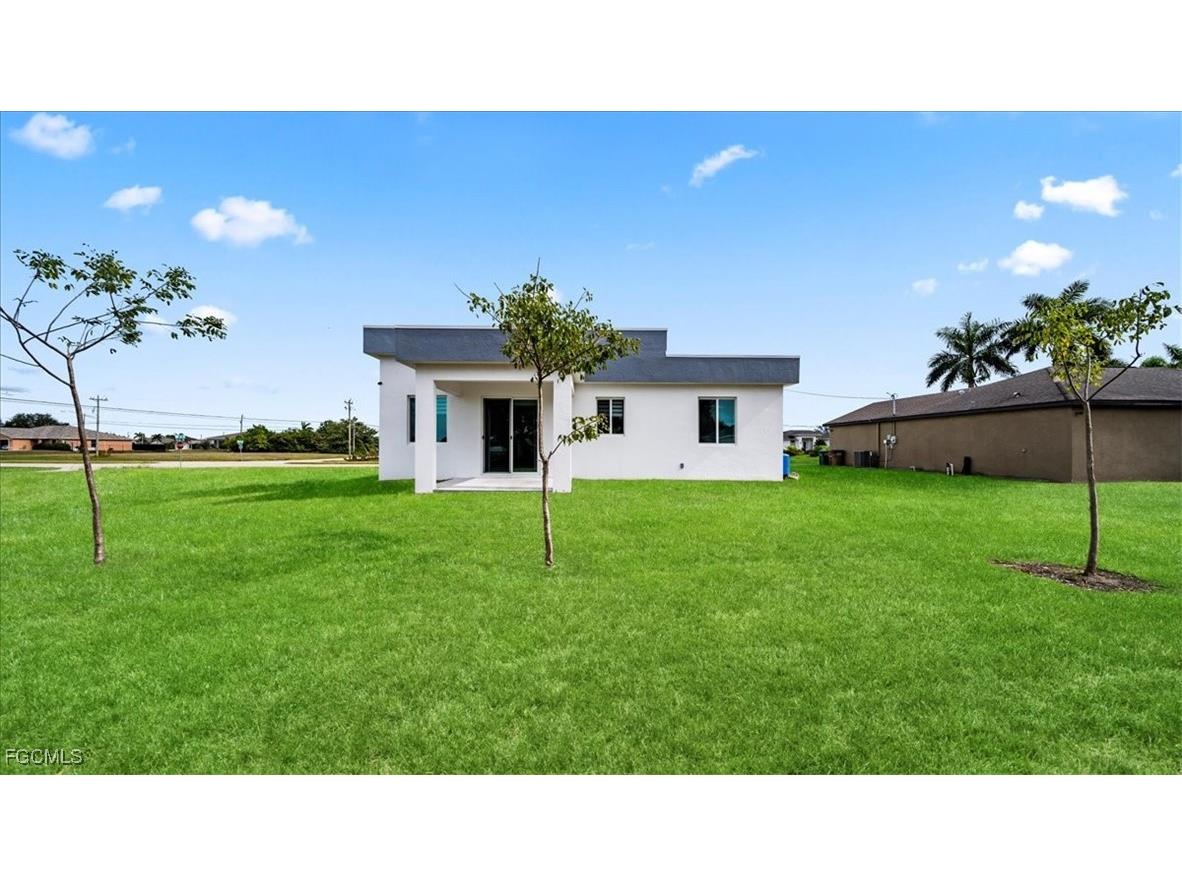 1222 Nelson Road N Cape Coral FL 33993 2025024171 image23