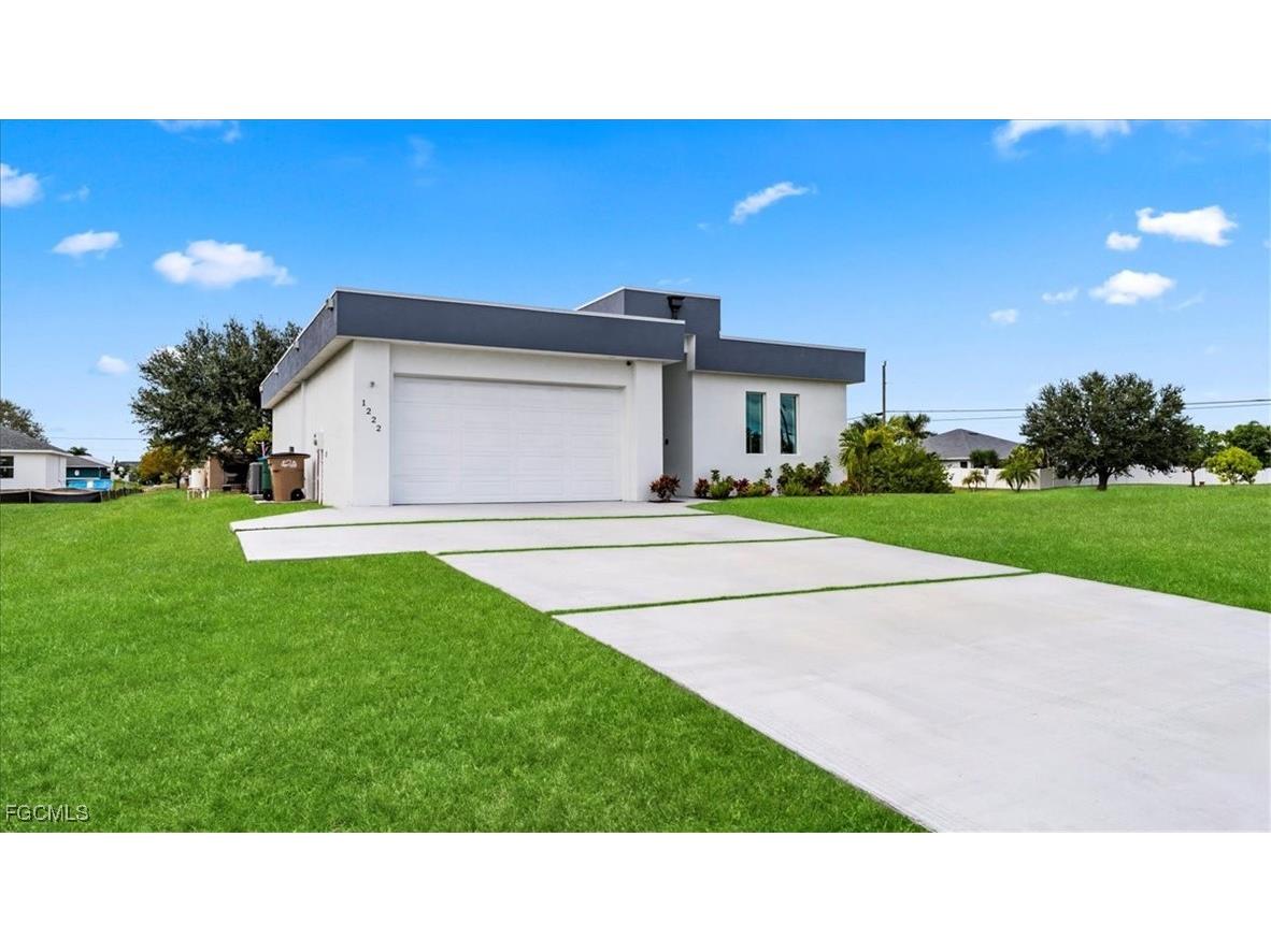 1222 Nelson Road N Cape Coral FL 33993 2025024171 image25