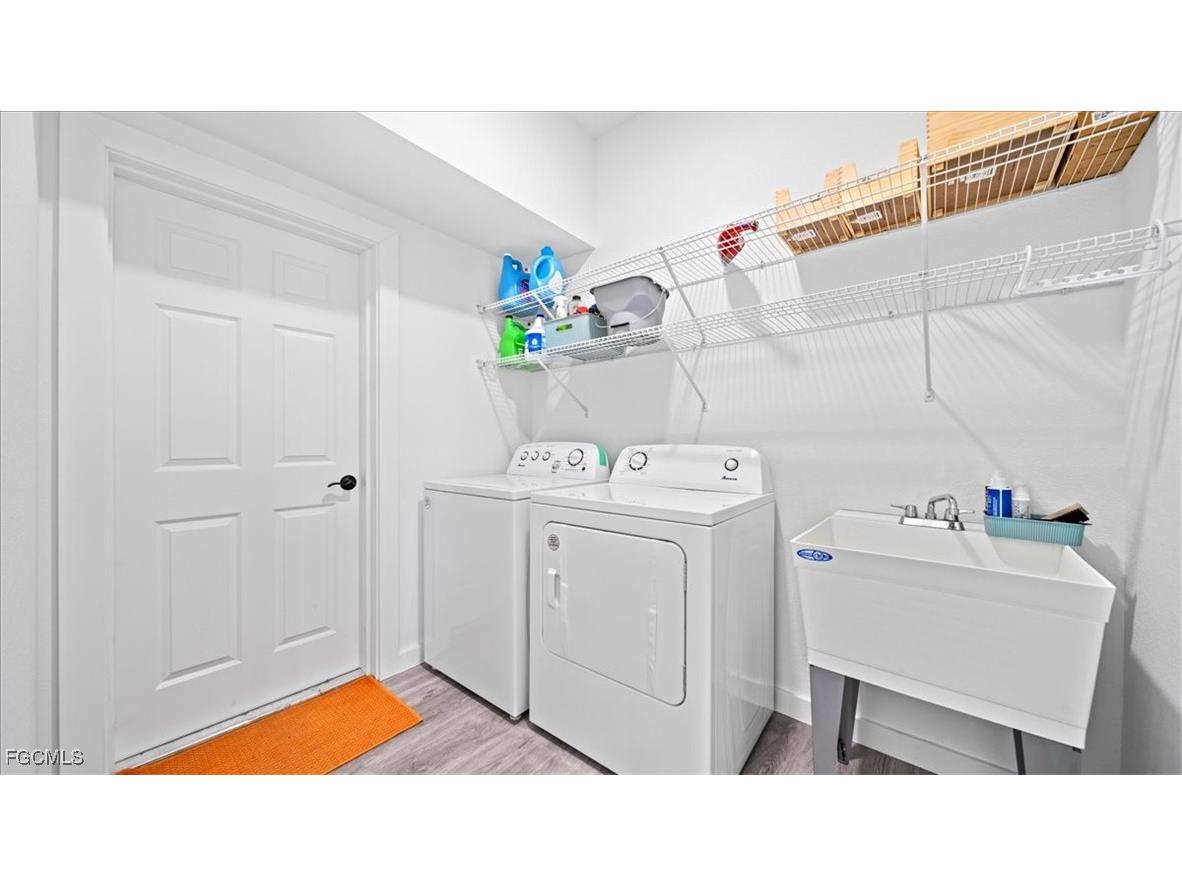 1222 Nelson Road N Cape Coral FL 33993 2025024171 image3