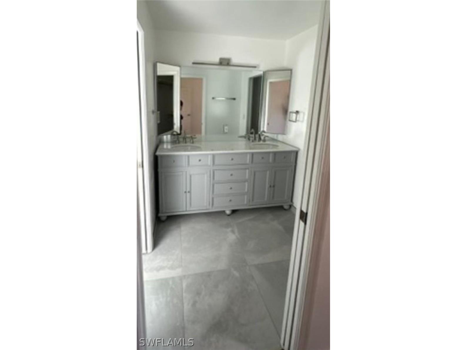  Naples FL 34103 226011863 image22