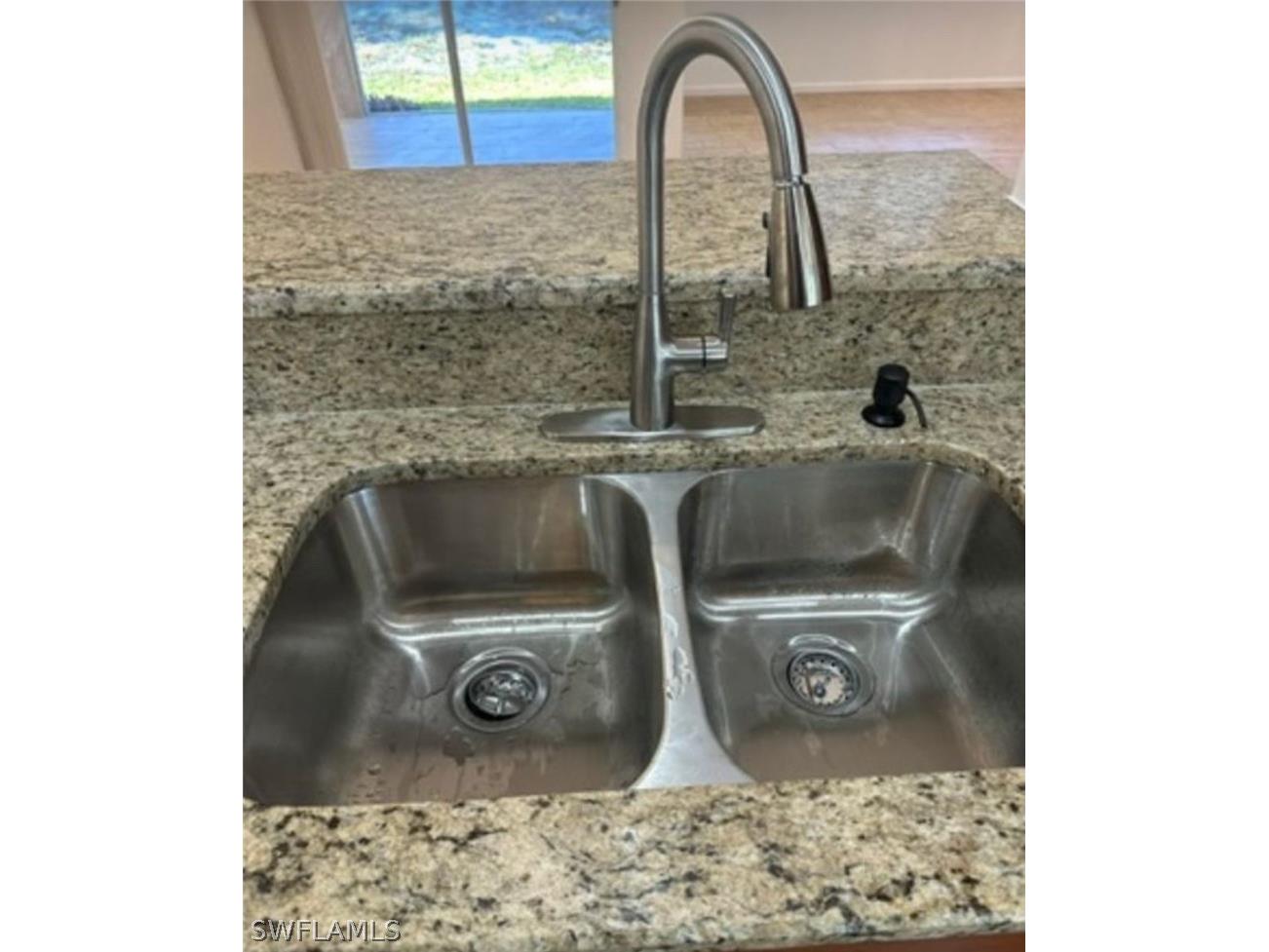  Naples FL 34103 226011863 image31