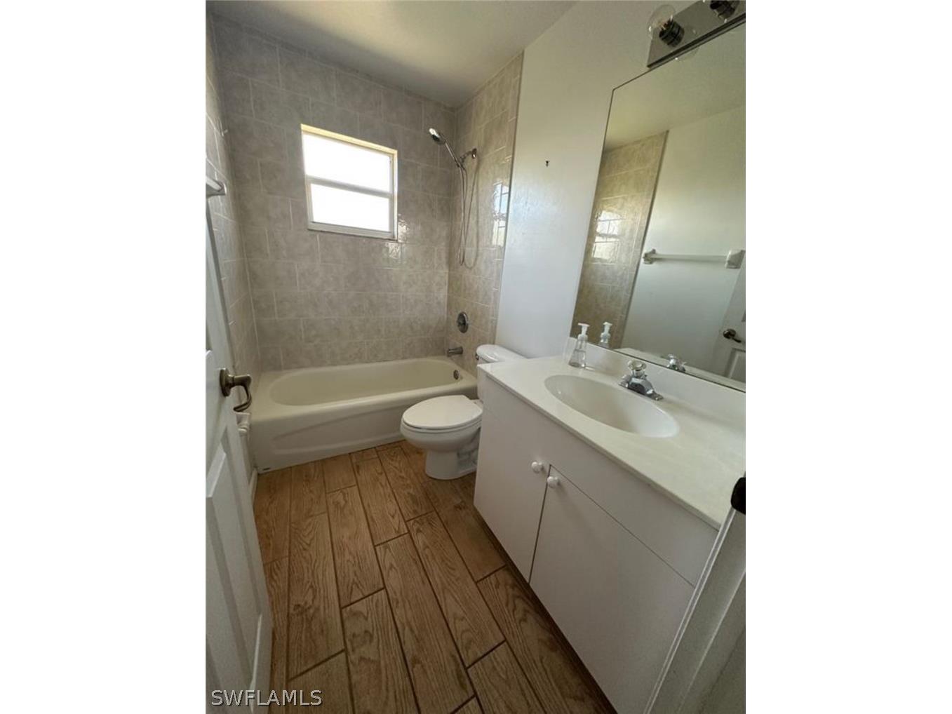  Naples FL 34103 226011863 image8