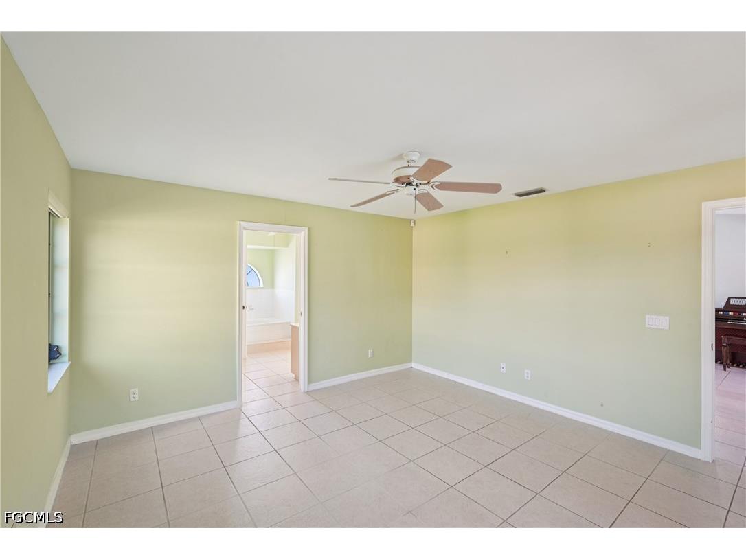 1222 SE 33rd Street Cape Coral FL 33904 2026016478 image23