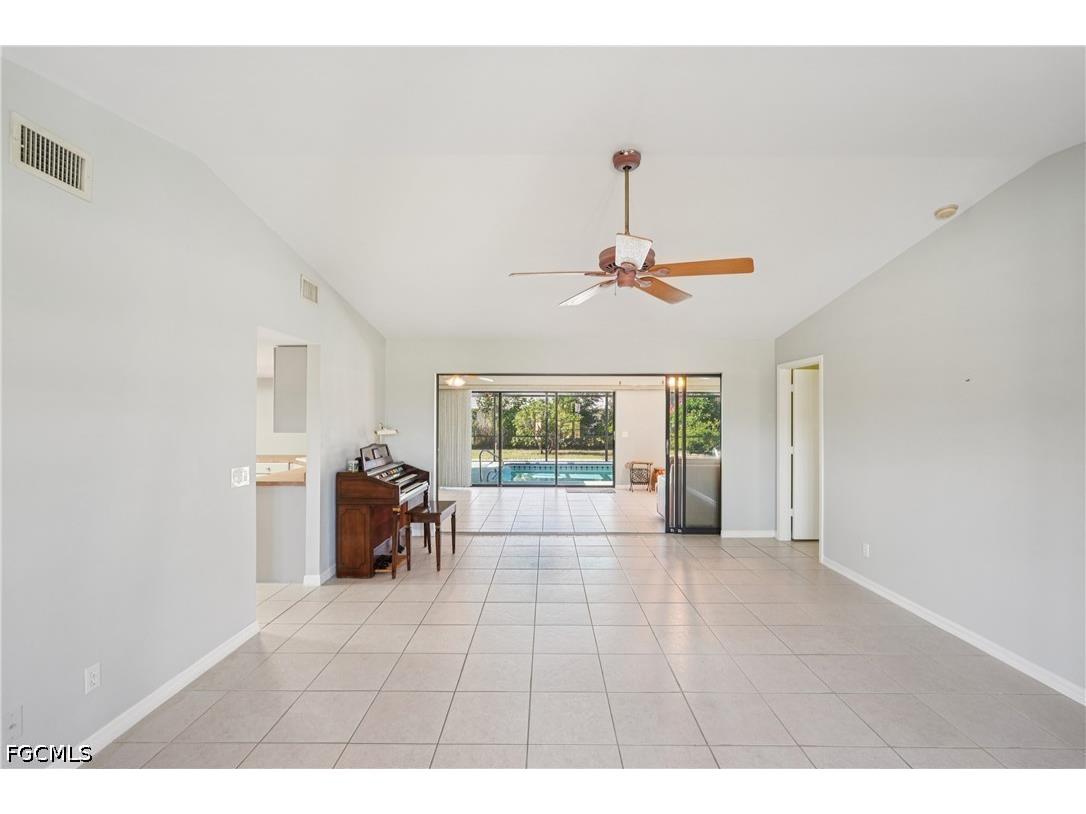 1222 SE 33rd Street Cape Coral FL 33904 2026016478 image7