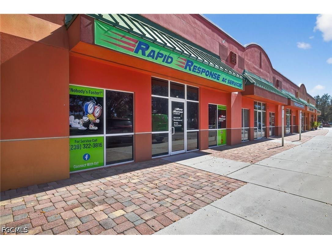 12220 Towne Lake Drive #30B Fort Myers FL 33913 2026015277 image1