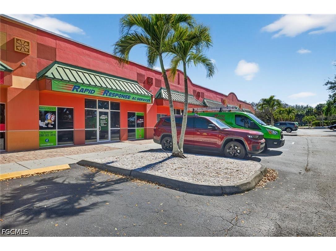 12220 Towne Lake Drive #30B Fort Myers FL 33913 2026015277 image2