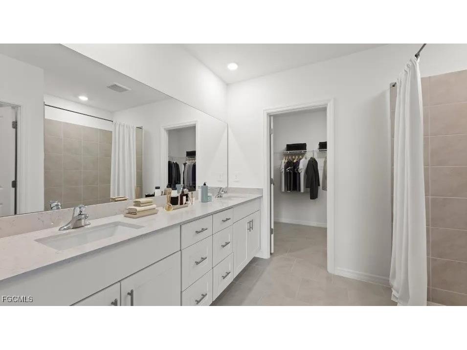 12222 Amber Waves Road Lehigh Acres FL 33974 2025020382 image4