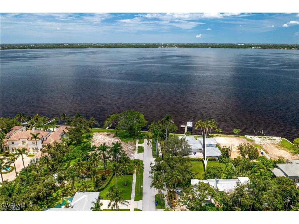 1223 Coconut Drive Fort Myers FL 33901 226003981 image1