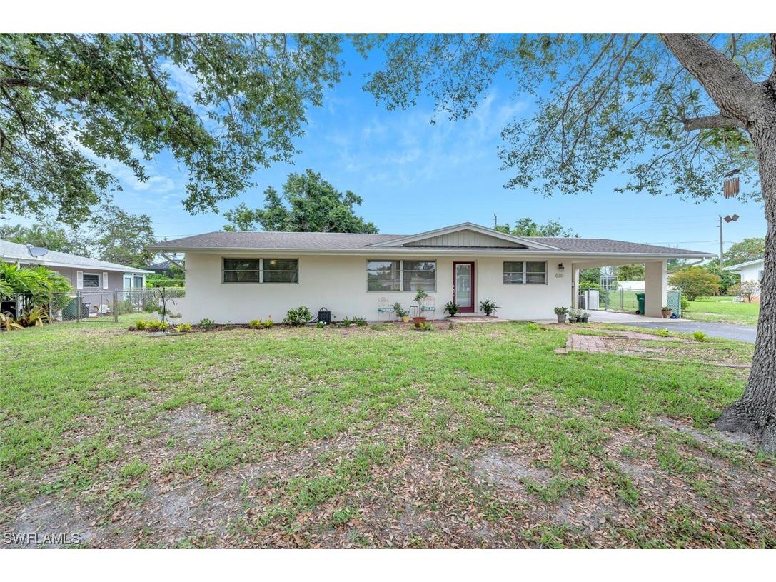 1223 Morningside Drive Naples FL 34103 223043580 image1