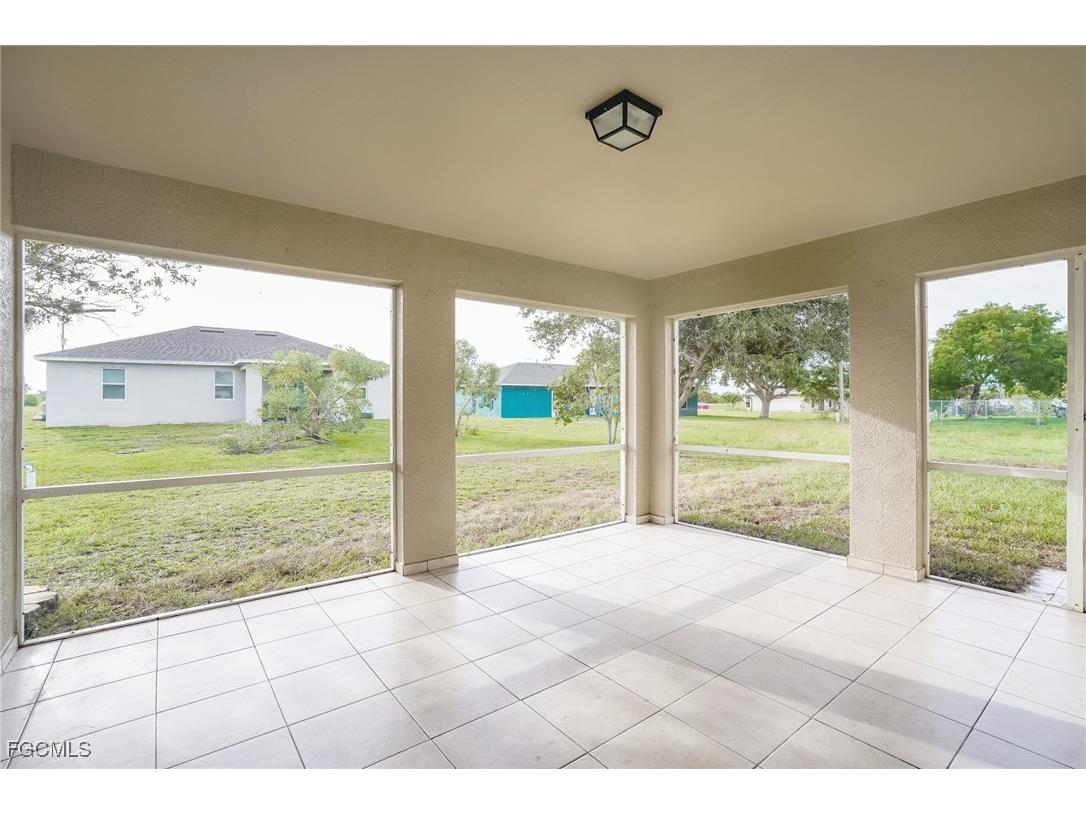1223 NW 9th Avenue Cape Coral FL 33993 2025011188 image14