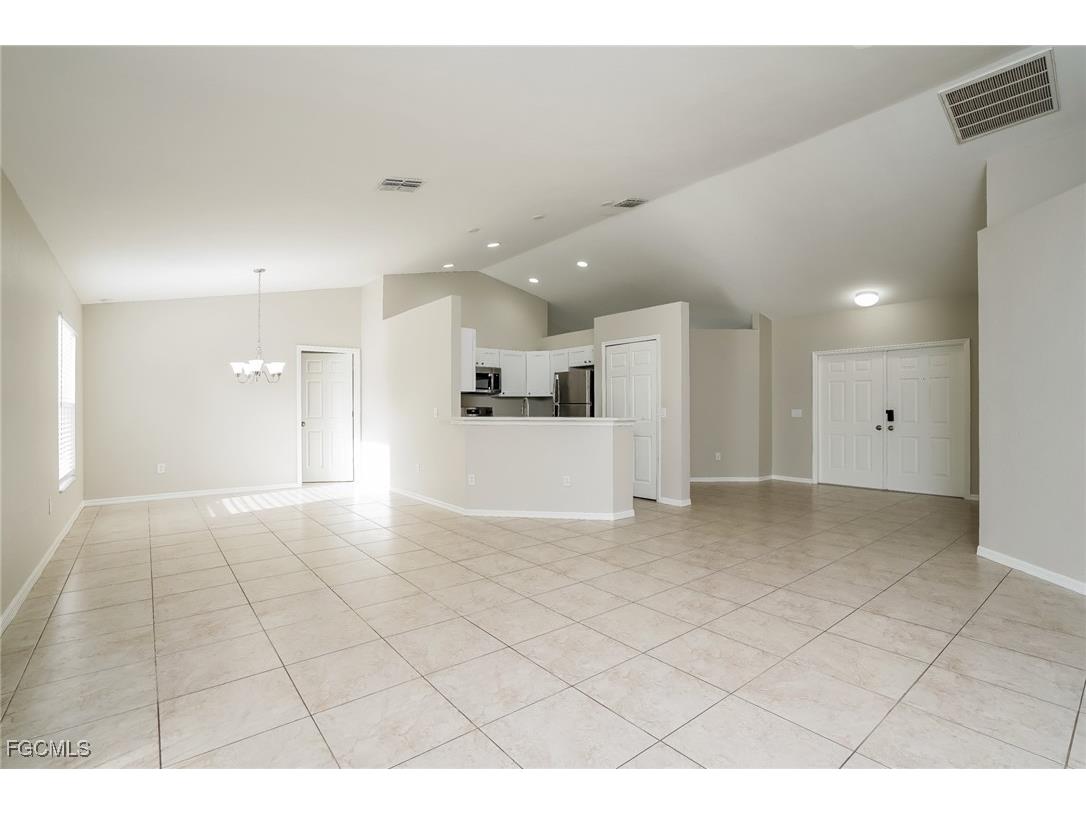 1223 NW 9th Avenue Cape Coral FL 33993 2025011188 image2
