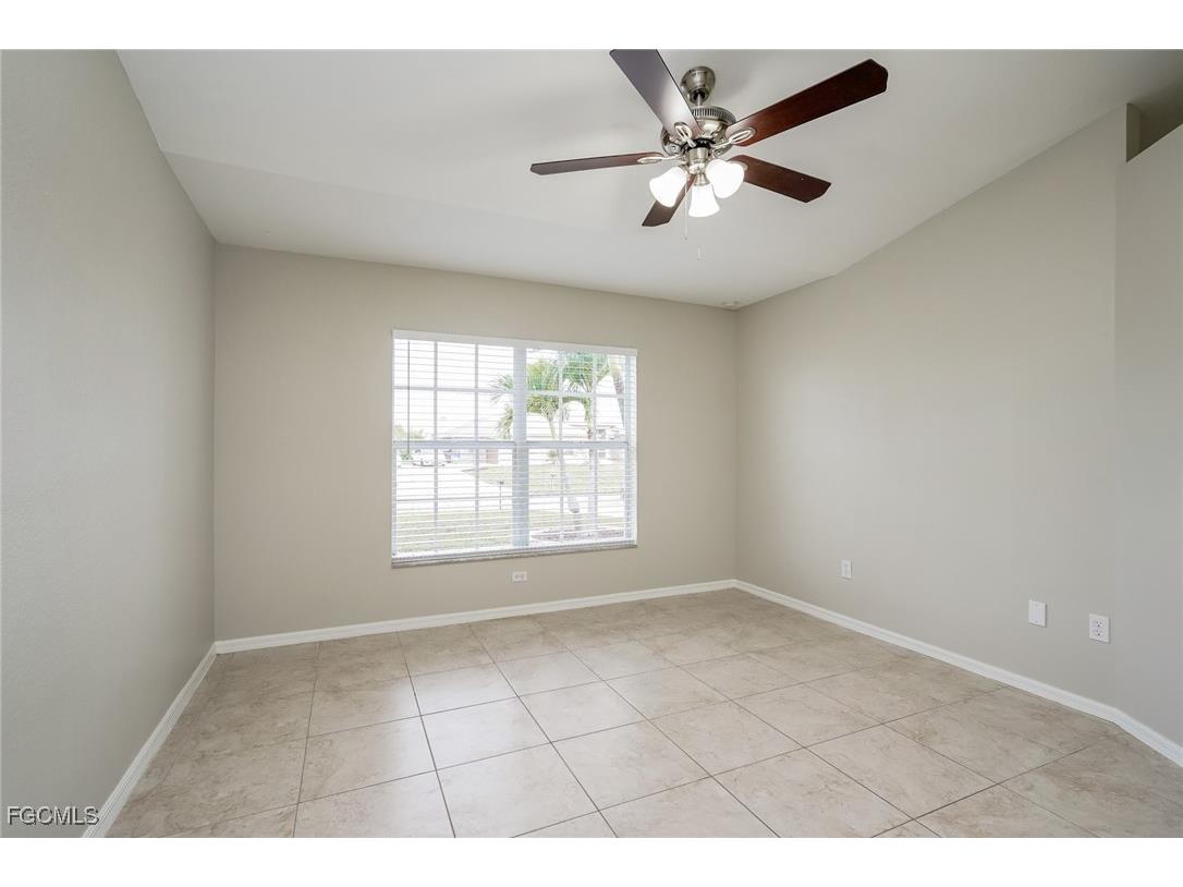 1223 NW 9th Avenue Cape Coral FL 33993 2025011188 image4