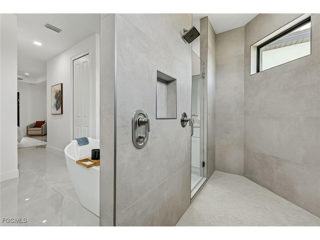 1223 SW 28th Terrace Cape Coral FL 33914 2025006342 image20