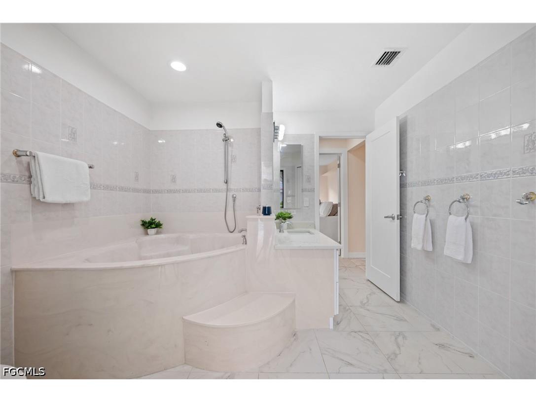 1223 SW 51st Street Cape Coral FL 33914 2026015726 image29