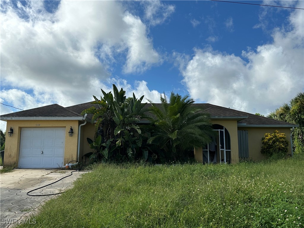 1224 Amherst Street E Lehigh Acres FL 33974 224075694 image1