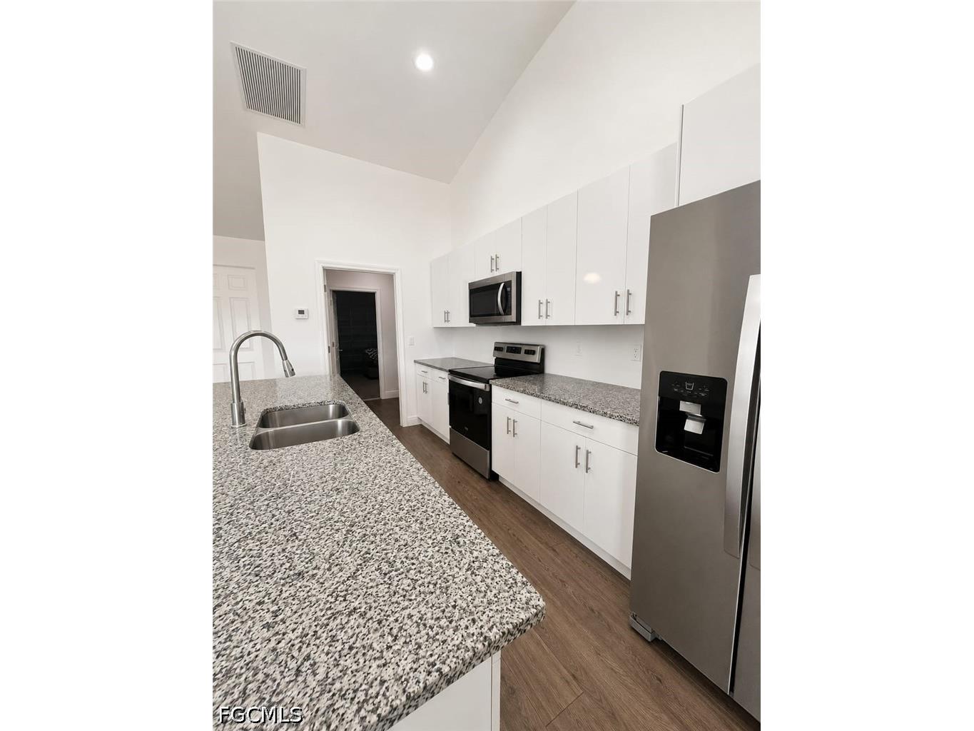 1224 Jupiter Loop Labelle FL 33935 2026023264 image5