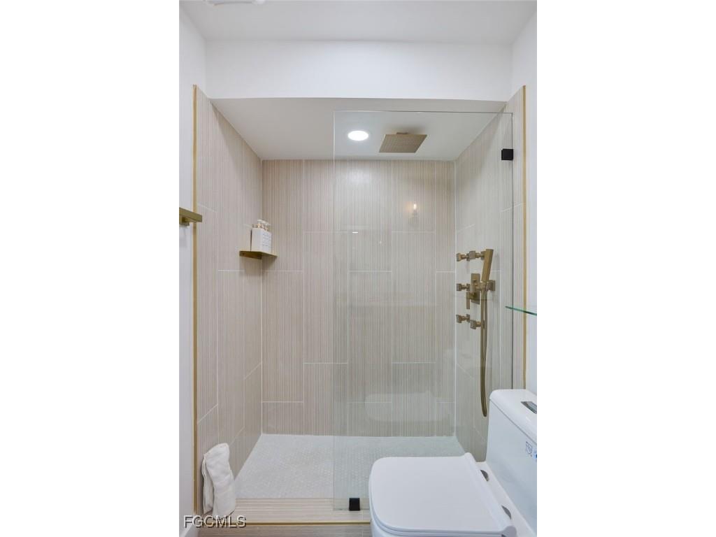 1224 Kittiwake Circle Sanibel FL 33957 2025019532 image18