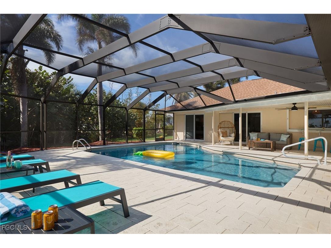 1224 Kittiwake Circle Sanibel FL 33957 2025019532 image33